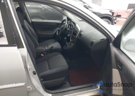 2005 Pontiac Vibe из США, поврежденный, VIN 5Y2SL63875Z402072